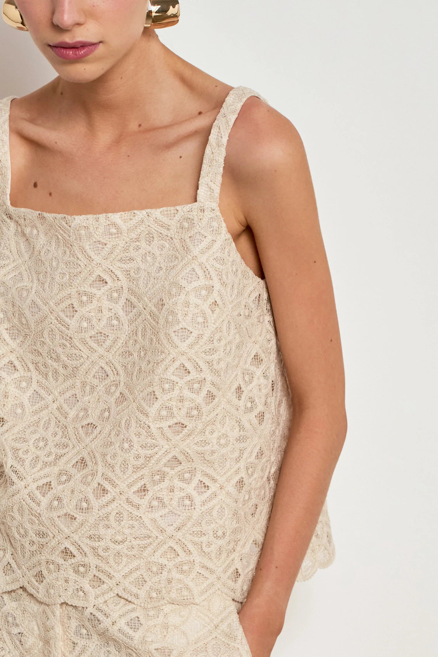 ZOE KRATSMANN LILIUM TOP LACE TANK TOP WITH SQUARE NECK AND SCALLOPED HEM IN PINK OR CREAM 