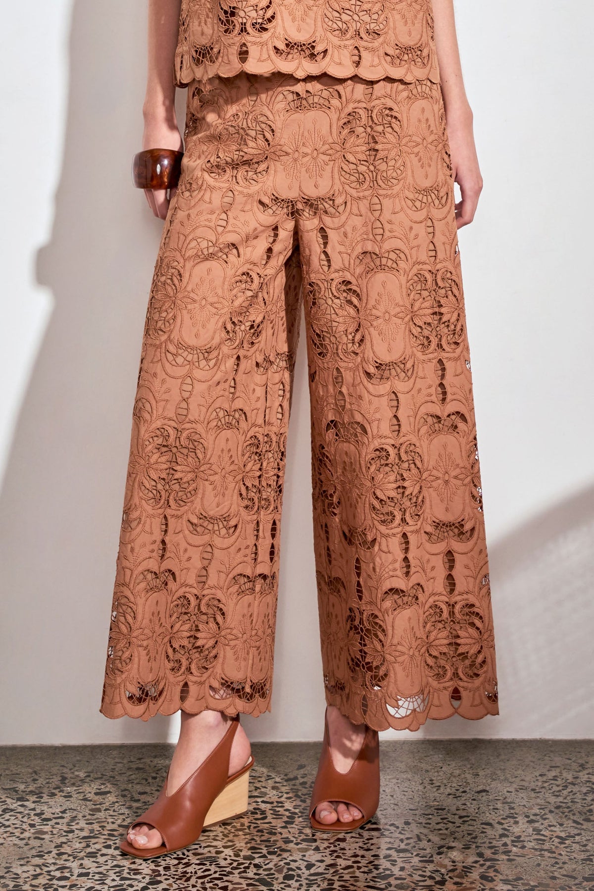SURGE PANT