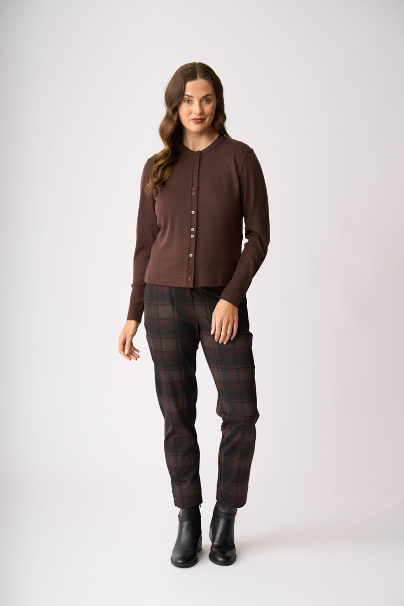 ADJUSTABLE CUFF TROUSERS