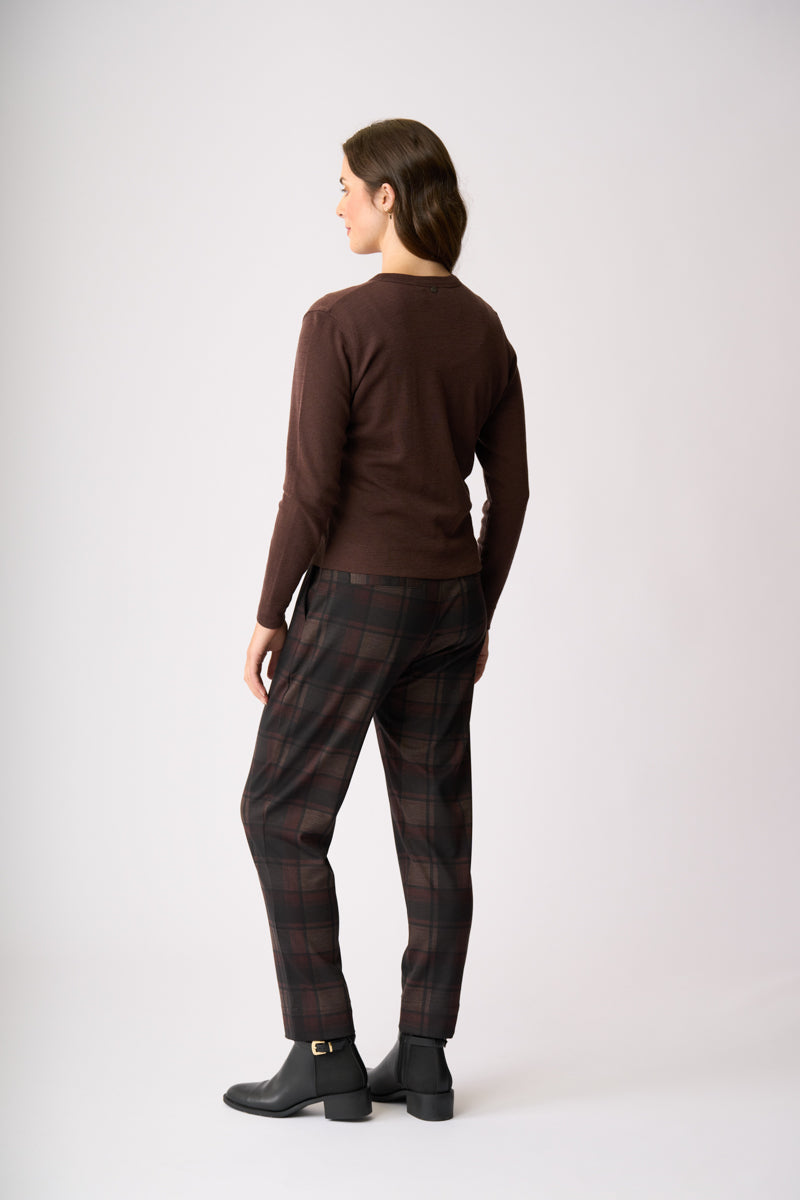 ADJUSTABLE CUFF TROUSERS