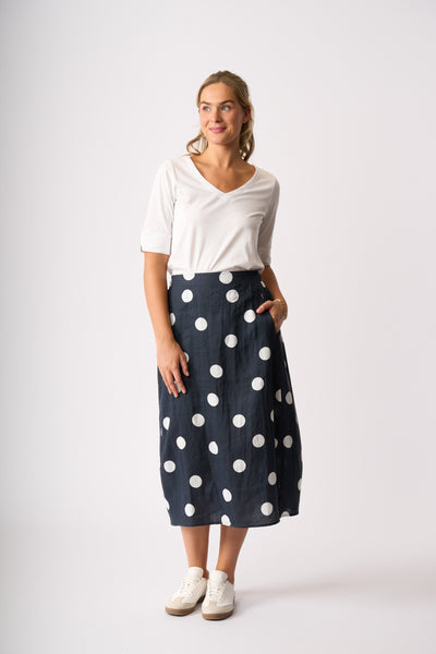 LONGBEACH FOIL SPEAKS VOLUMES SKIRT LINEN NAVY AND WHITE SPOT MIDI SKIRT