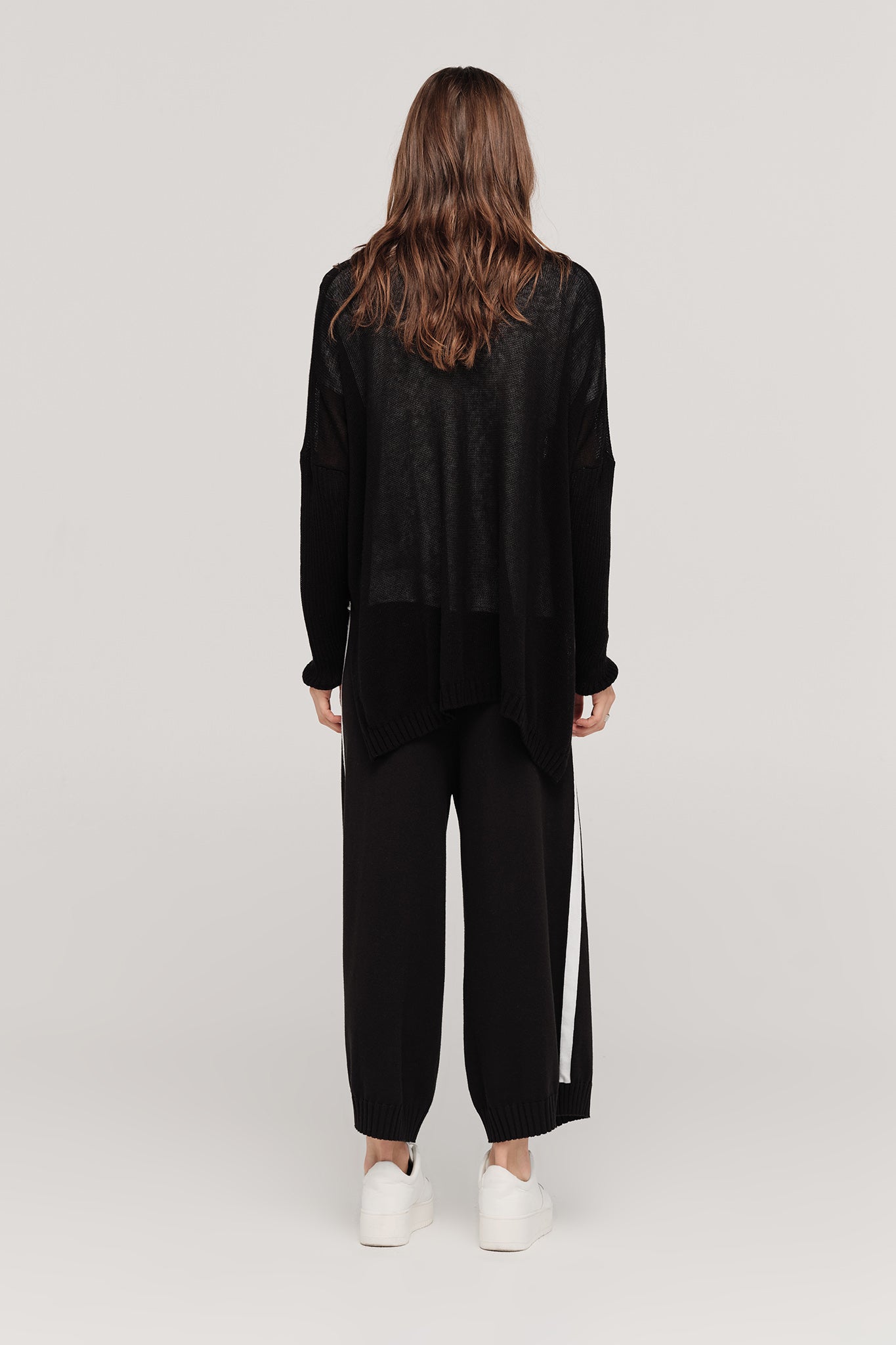 SQUARED LUCENT SWEATER