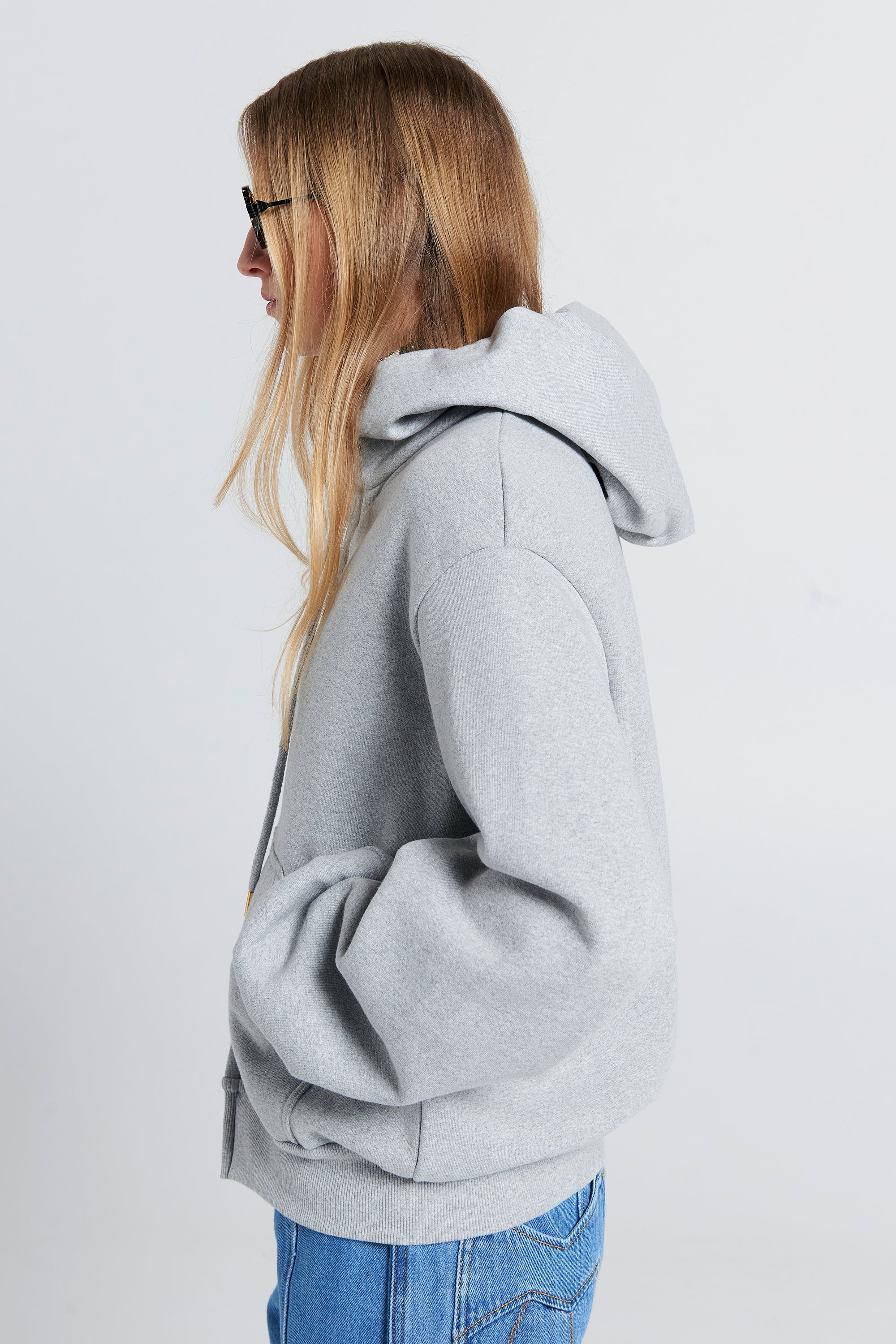 RUNAWAY GIRL CROPPED OVERSIZE HOODIE