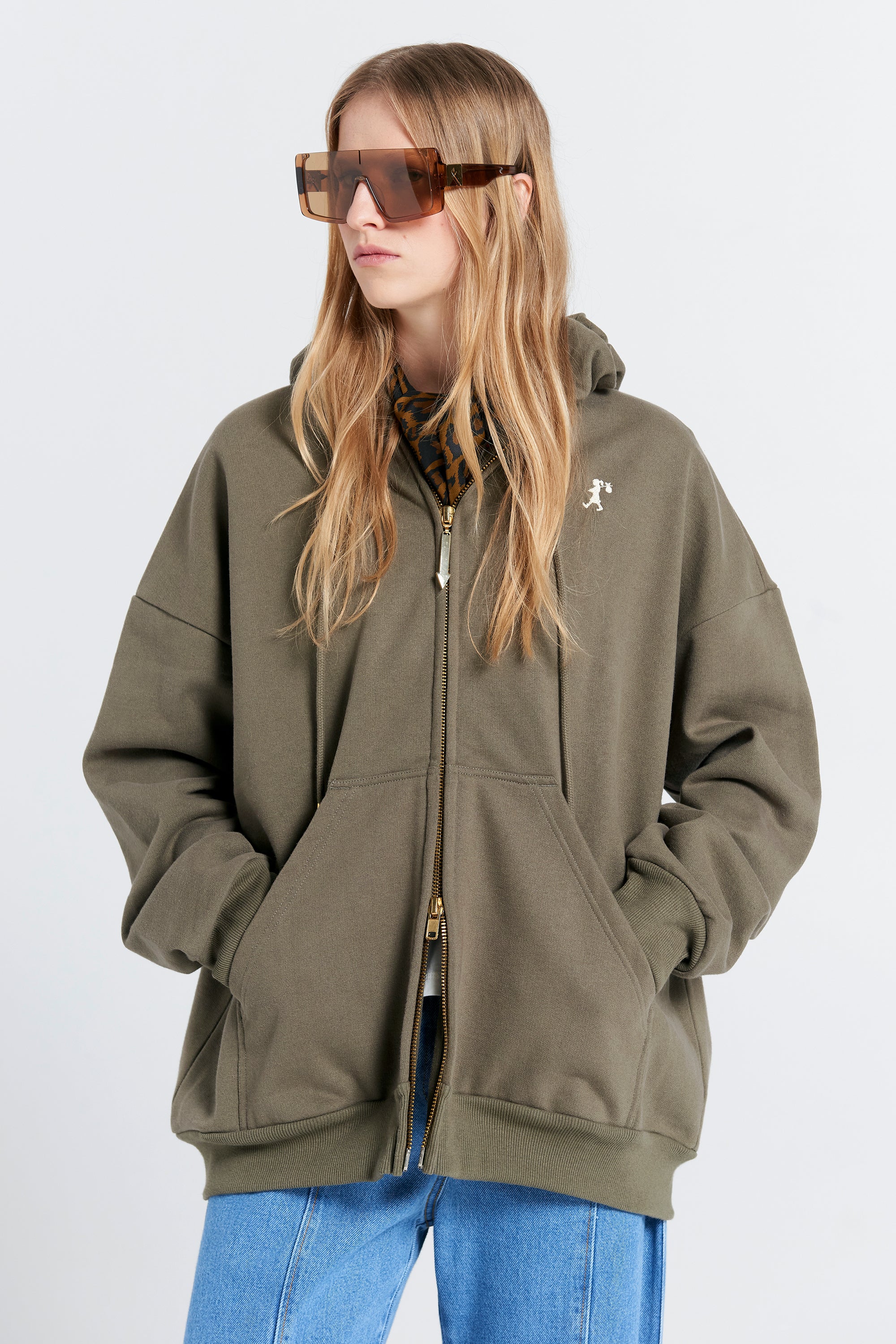 OVERSIZED HOODIE