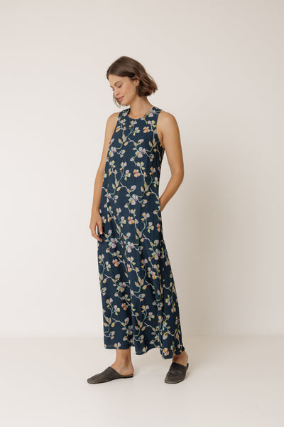 INDI AND COLD CROSSBACK DRESS NAVY FLORAL VISCOSE MAXI DRESS