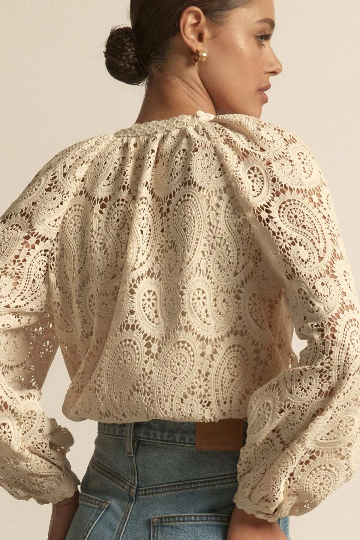 ADORN TOP