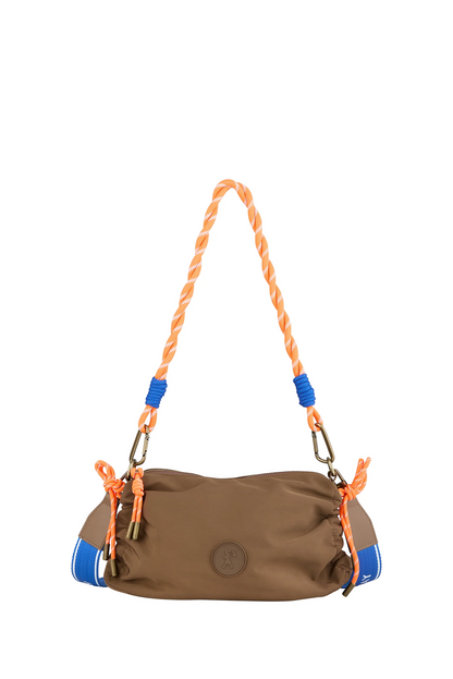 ADVENTURE SLING BAG