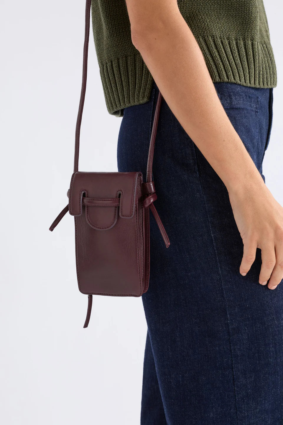 ELK ALAND POUCH BORDEAUX REMNANT LEATHER BURGUNDY
