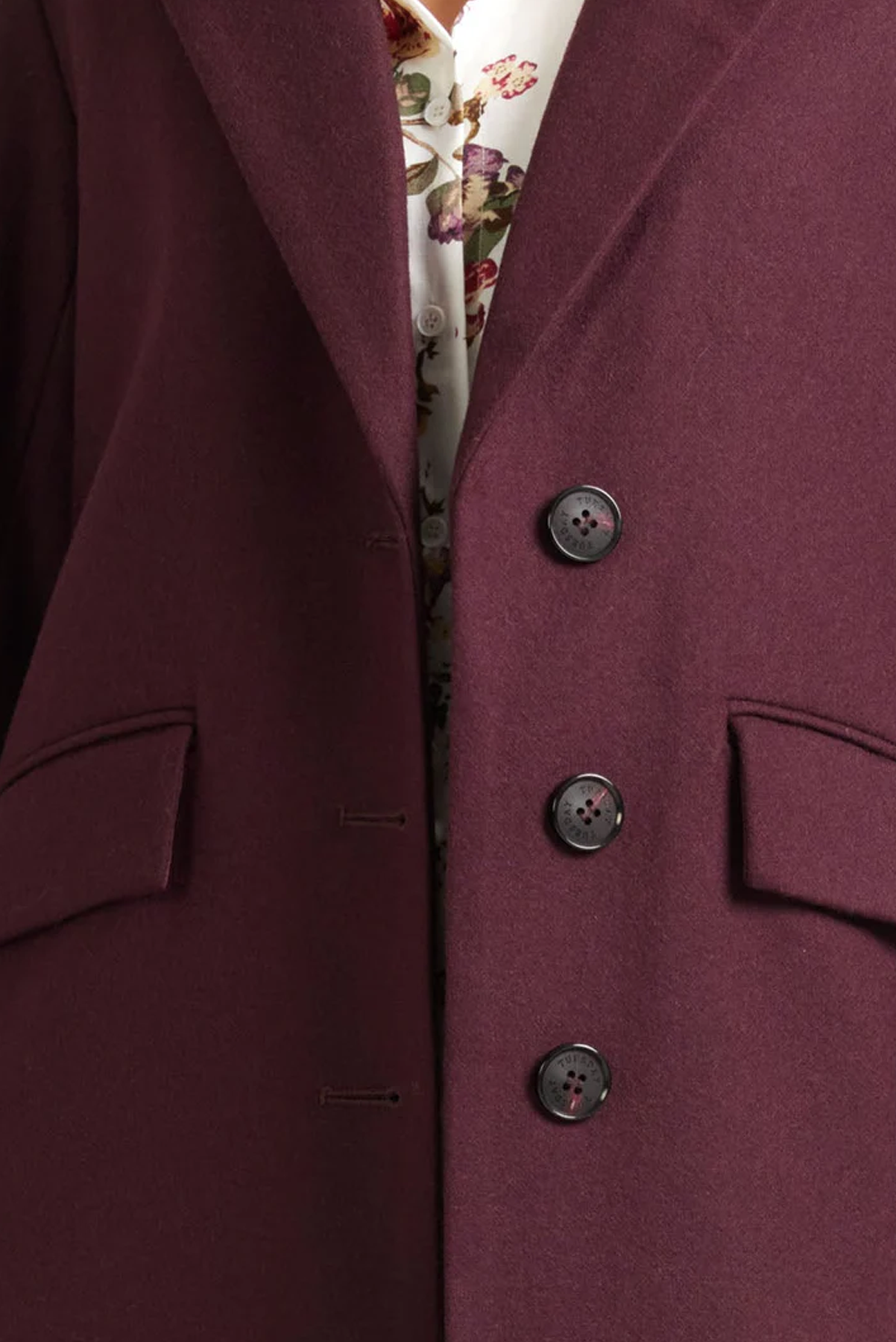 ARCHER COAT