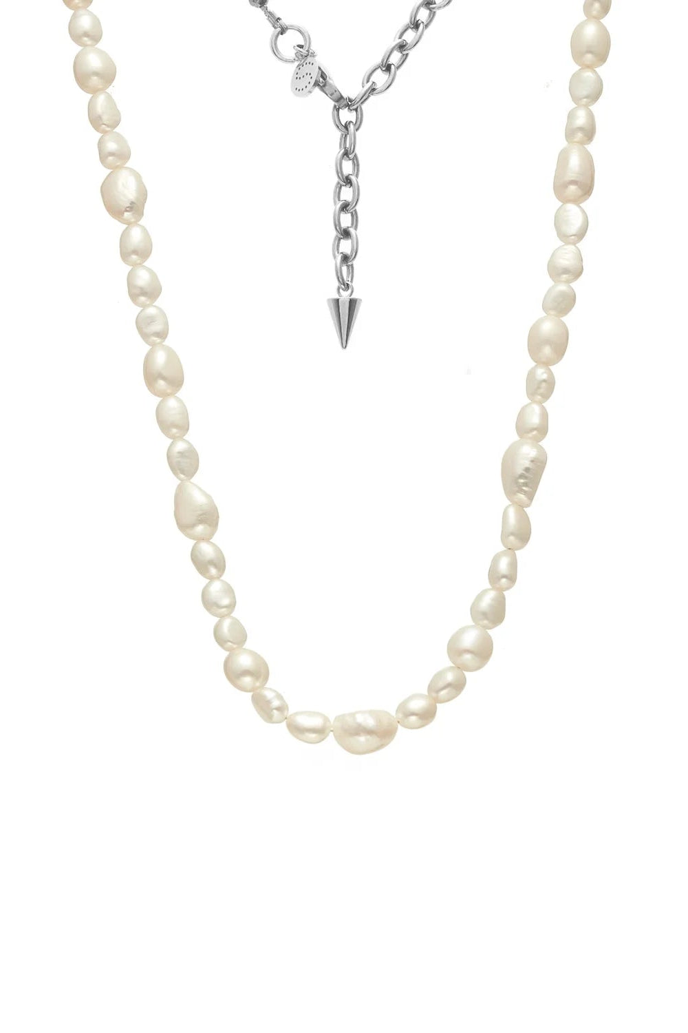SILK AND STEEL ALLURE NECKLACE SILVER PEARL NECKLACE PEARL NECKLACE FRESHWATER PEARL BAROQUE PEARL PEARL JEWELLERY SILVER NECKLACE SILVER CHAIN STATEMENT NECKLACE LAYERING NECKLACE EVERYDAY NECKLACE MINIMAL STYLE CLASSIC STYLE MODERN JEWELLERY LUXE STYLE ELEGANT STYLE TIMELESS STYLE BRIDAL JEWELLERY WEDDING GUEST SILVER JEWELLERY SILVER ACCESSORIES STAINLESS STEEL WATERPROOF JEWELLERY POLISHED FINISH PREMIUM JEWELLERY WOMENS JEWELLERY GIFT IDEA PEARL LAYERING NATURAL PEARL LUXURY STYLE