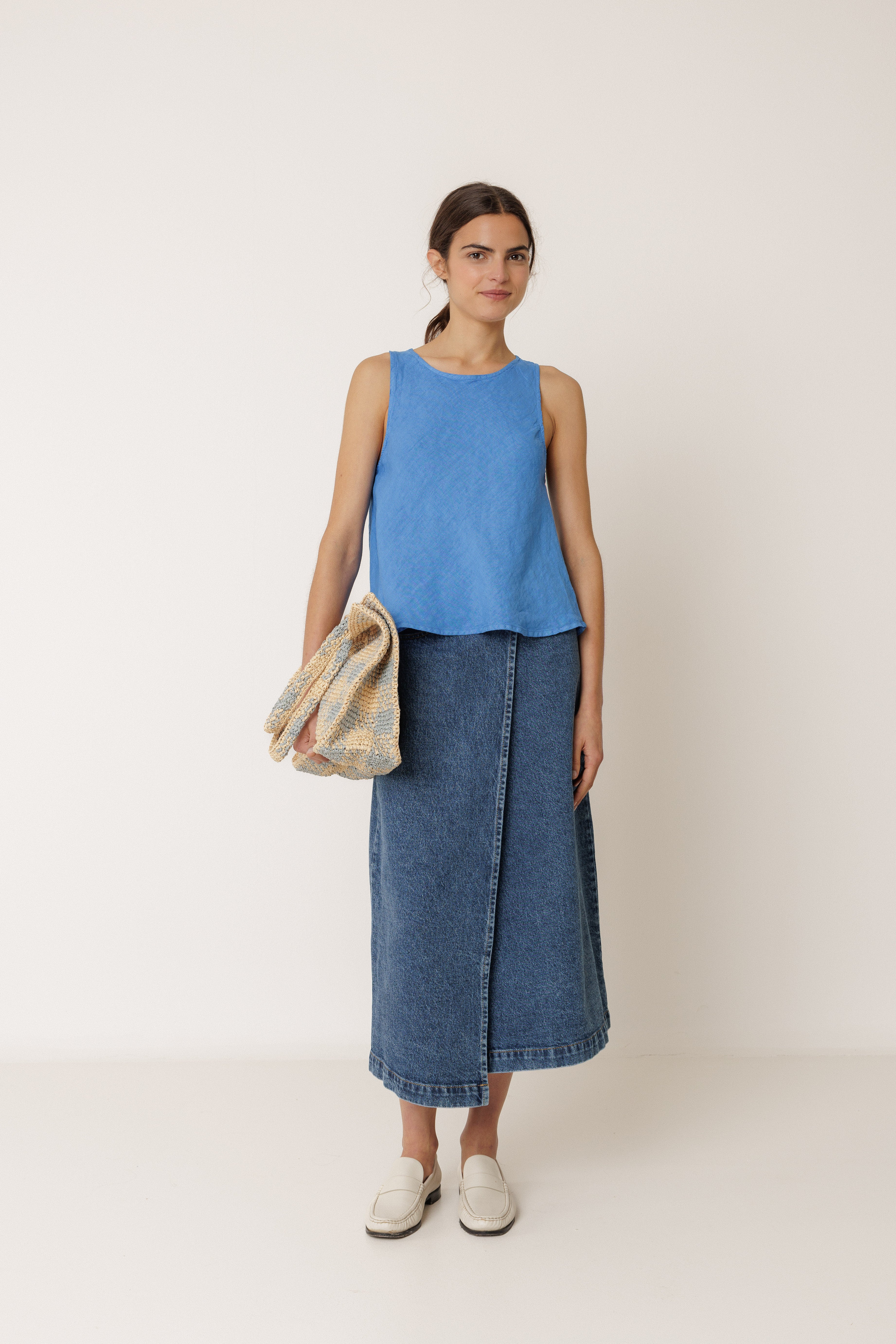 SHORT LINEN TOP