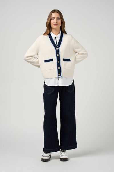 COLLEGE CARDI