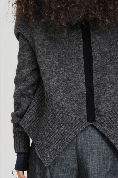 CONTRAST PERSPECTIVE HOODIE