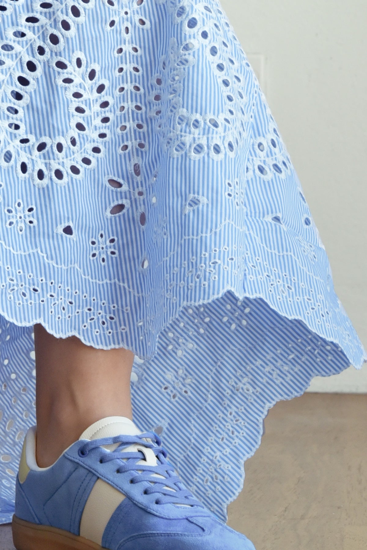 FORWARD MOTION SKIRT