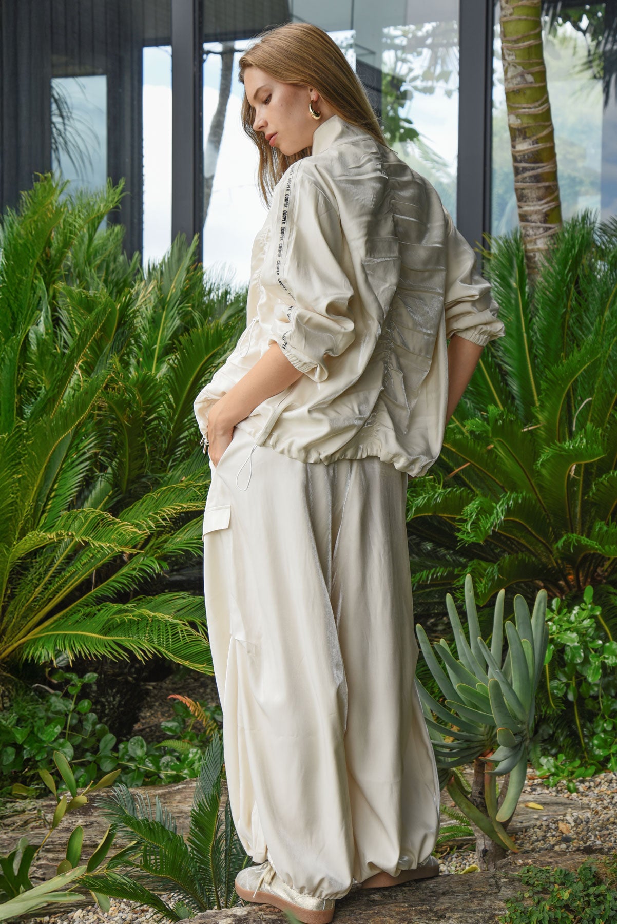 COOPER PANT ICIPATE IN STYLE PANT RAYON POLYESTER CARGO PANT IVORY 