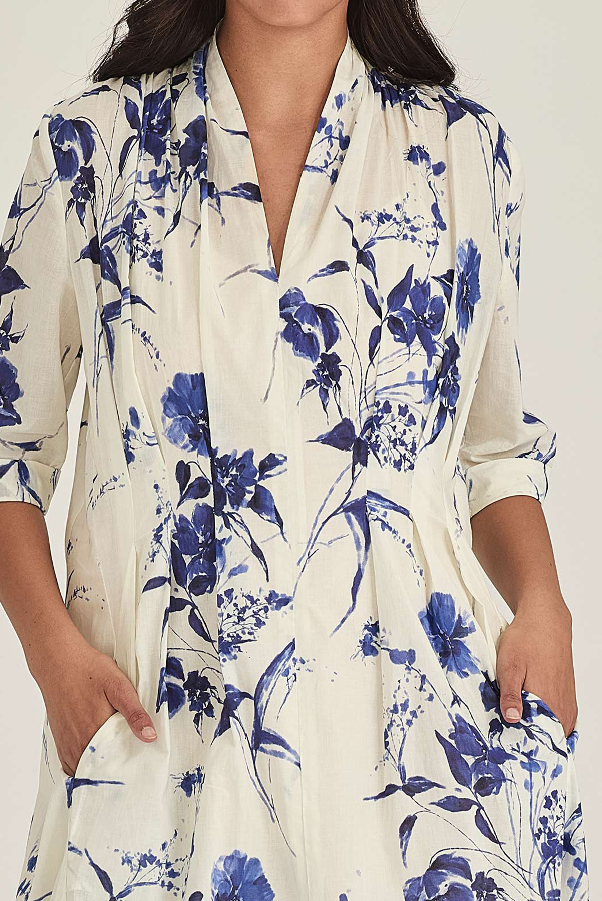 SILLS COURTNEY DRESS COTTON LAPIS FLORAL BLUE AND WHITE MIDI