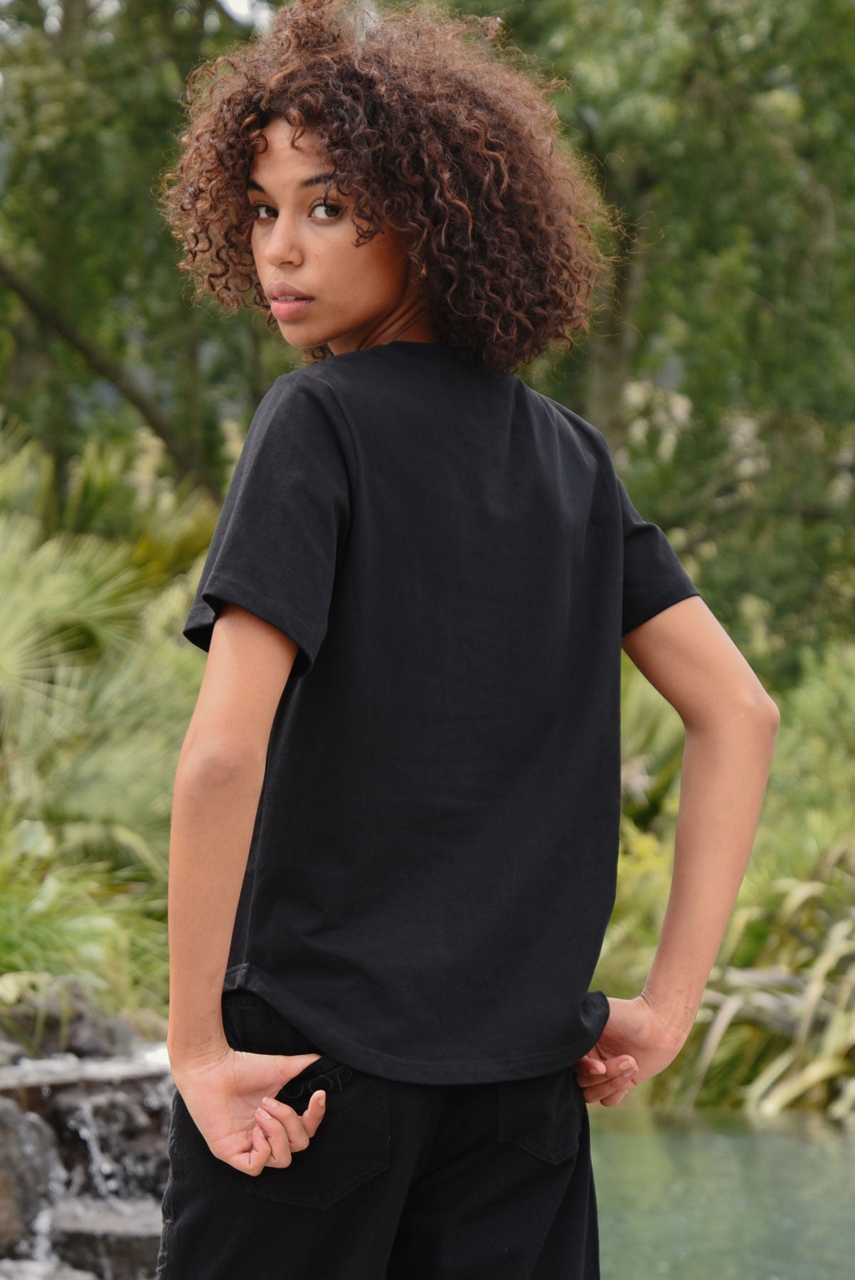COOP BLOOM SERVICE TSHIRT COTTON BLACK AND CREAM FLORAL LOGO TEE