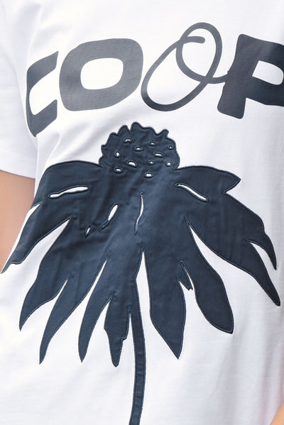 COOP BLOOM SERVICE TSHIRT COTTON BLACK AND CREAM OR WHITE AND NAVY FLORAL LOGO TEE