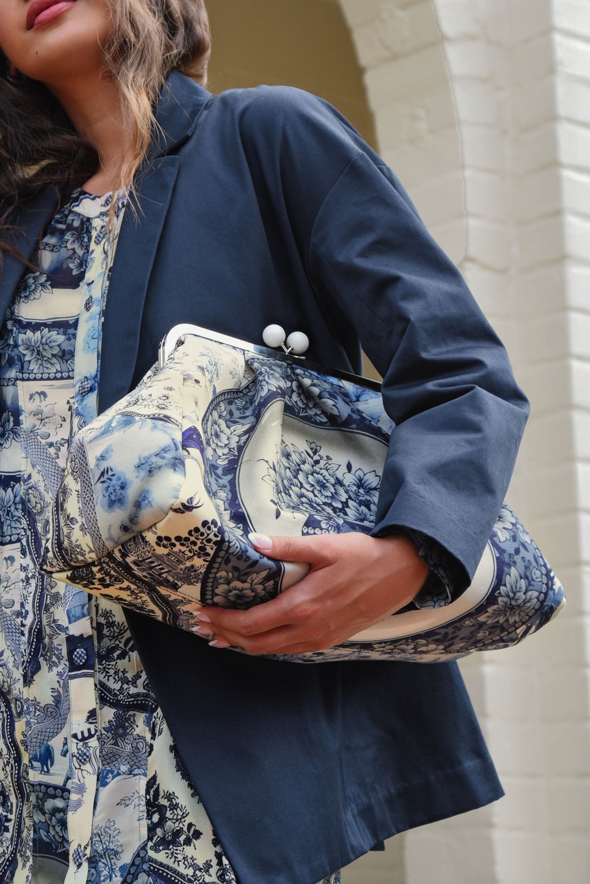CURATE SHOULDER CANDY BAG COTTON POLYESTER BLUE FLORAL CLUTCH BAG