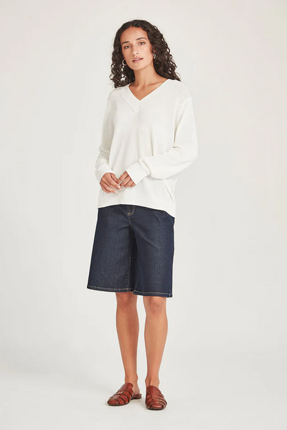 CARNIVAL V NECK SWEATER