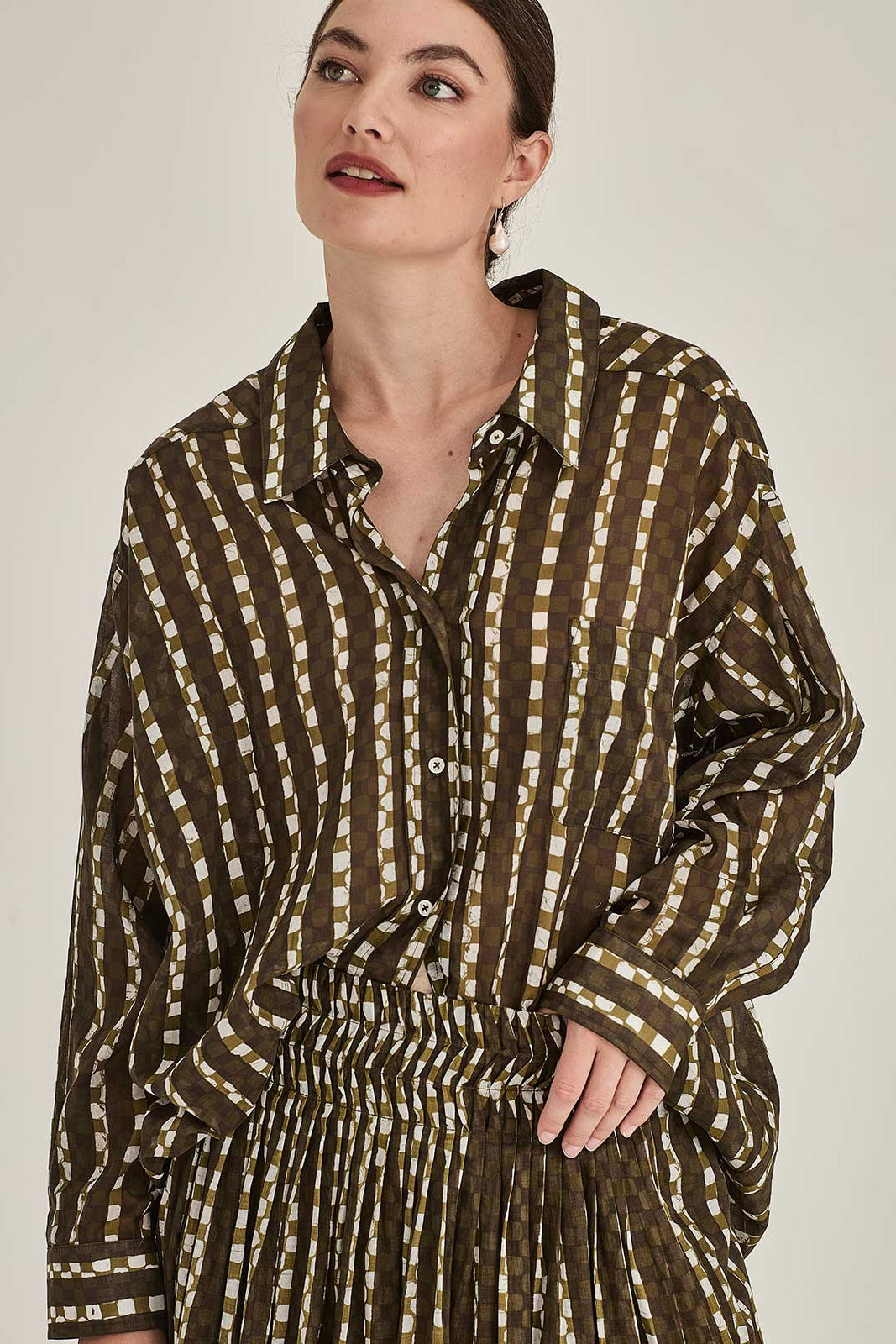 BECCA PRINT SHIRT