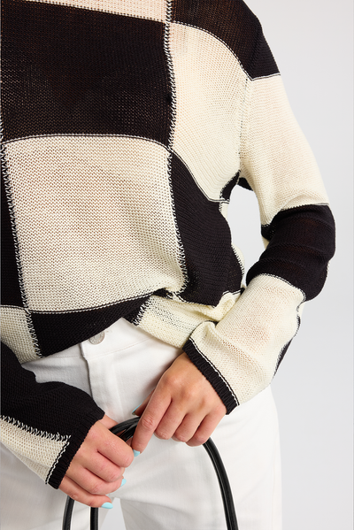 CHECKMATE SWEATER