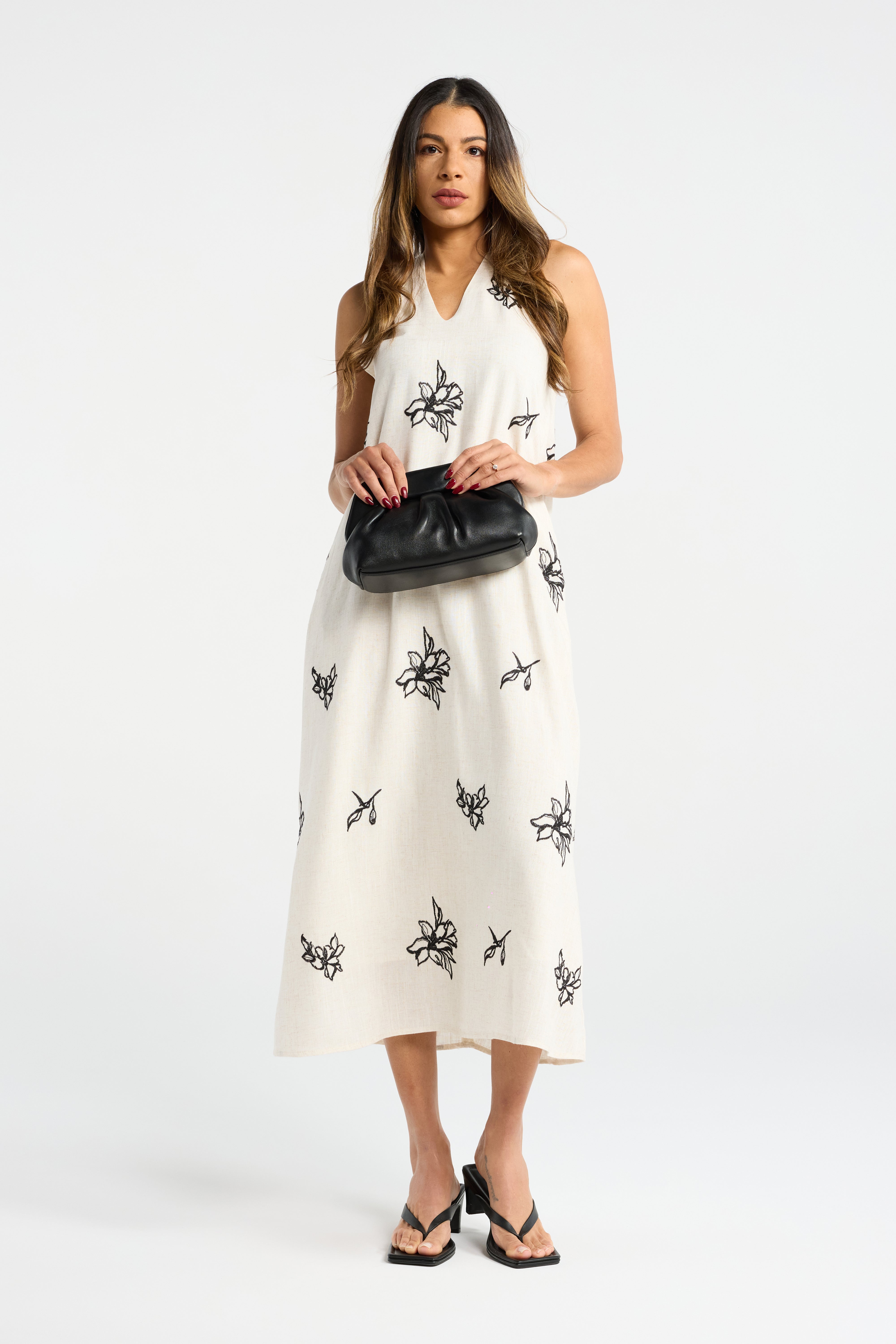 INK FLORETS DRESS LINEN COTTON NATURAL BLACK FLORAL STITCHING EMBROIDERY