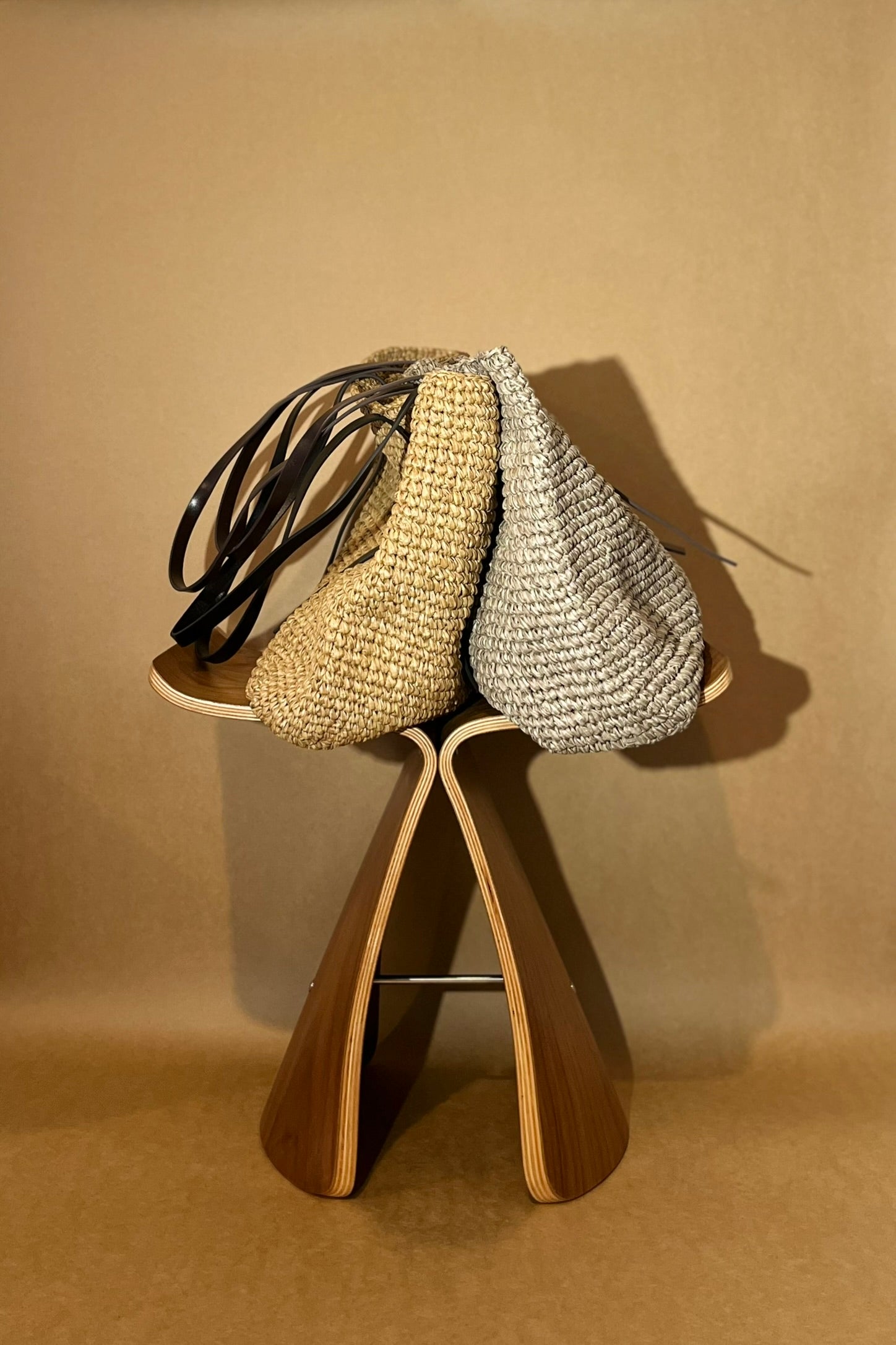 WENDYS LILLY FORREST BAG STRAW TOTE BAG SHOULDER BAG BEACH BAG  NATURAL TAN BIEGE STONE WOVEN BAG