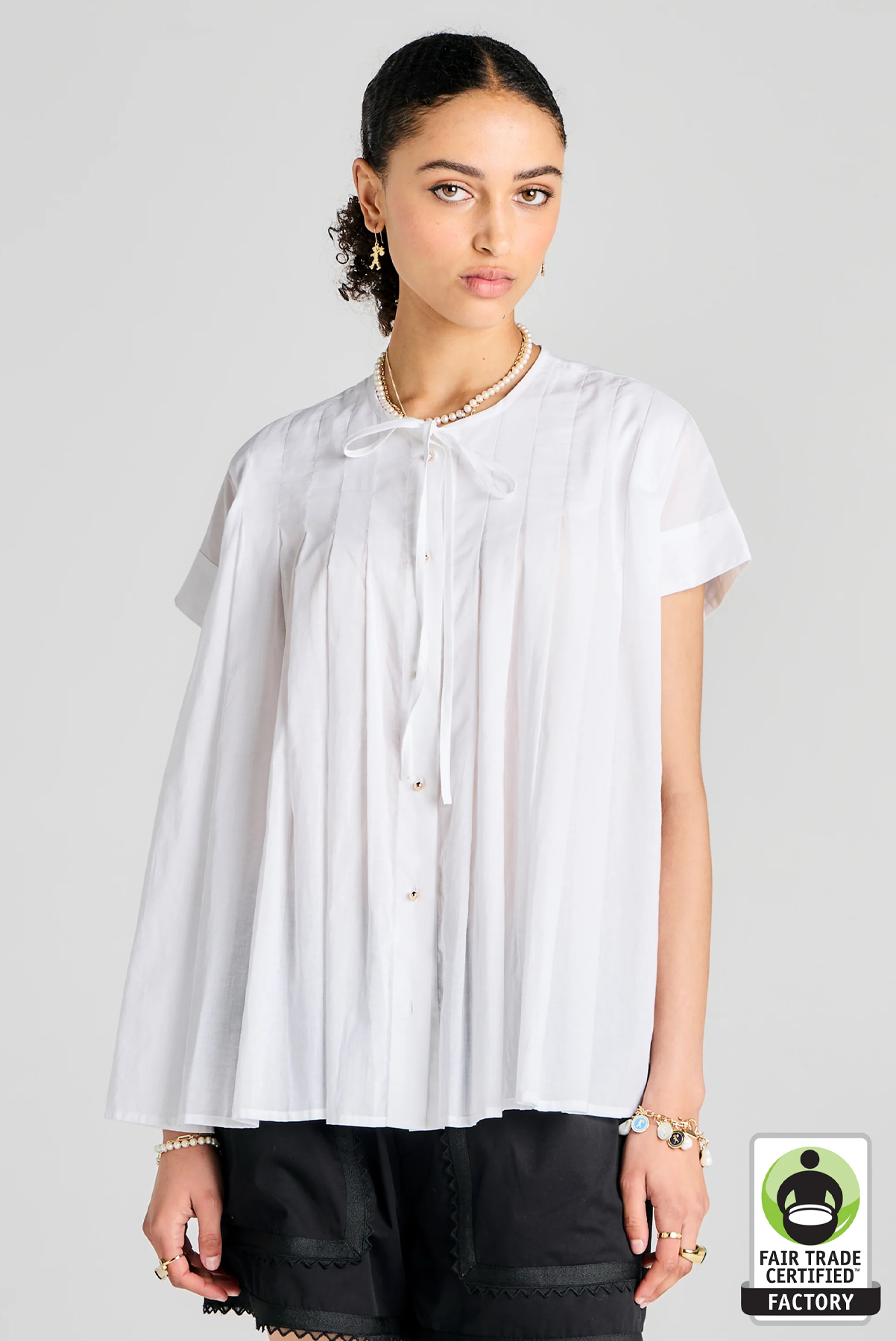 FURROW SLEEVELESS SHIRT