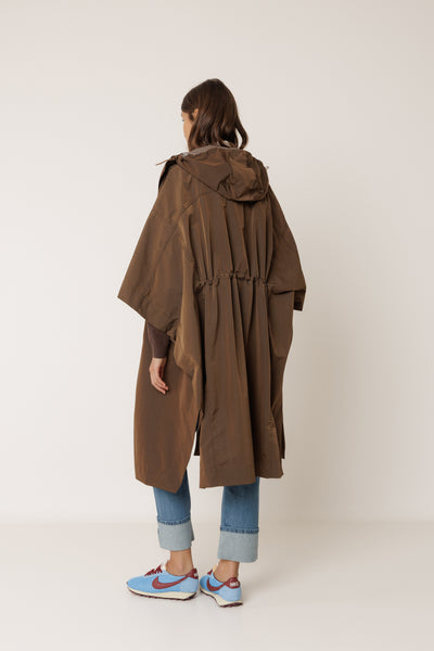 INDI AND COLD WATERPROOF RAINCOAT CAPE BROWN CHOCOLATE