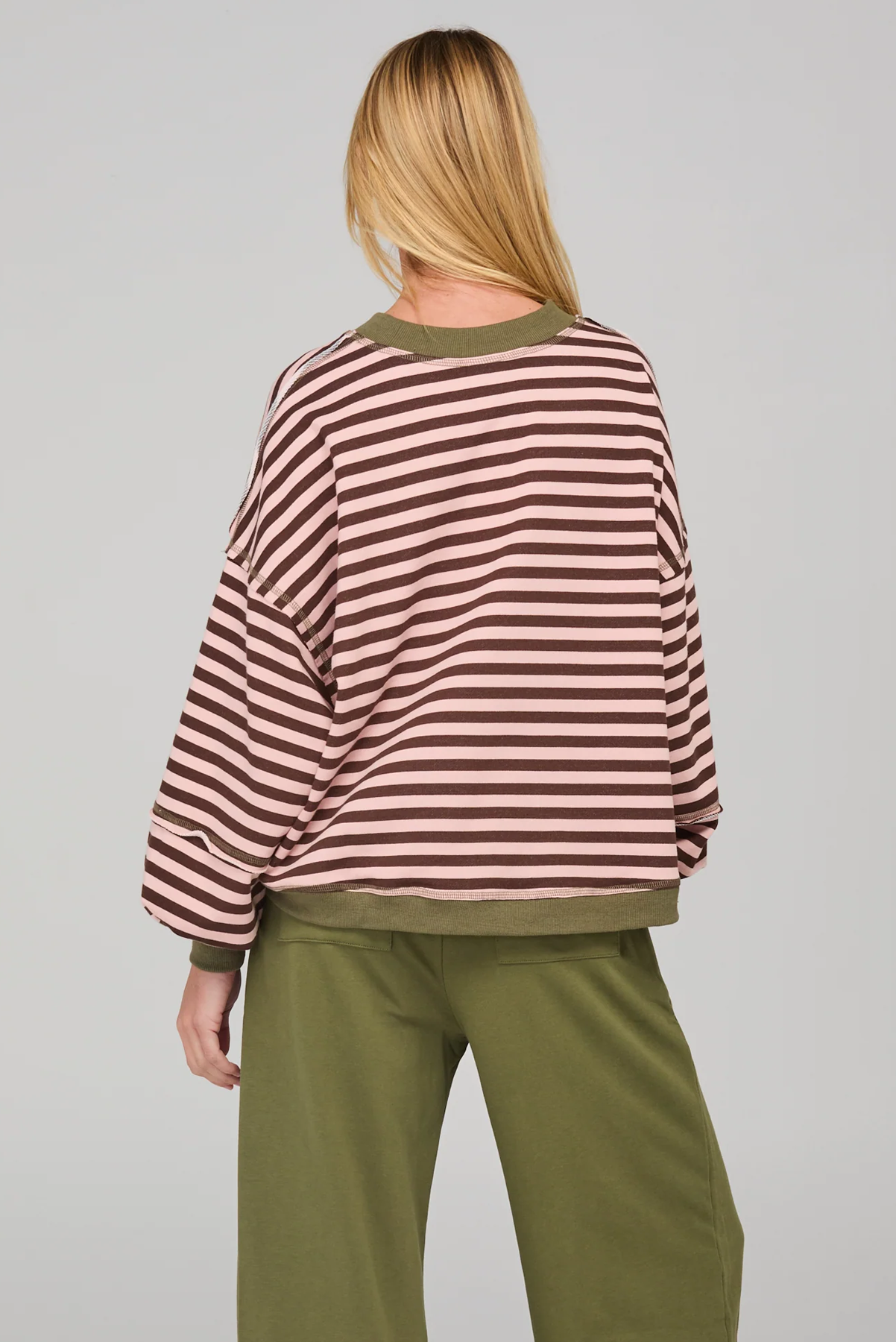 GURU SWEATER