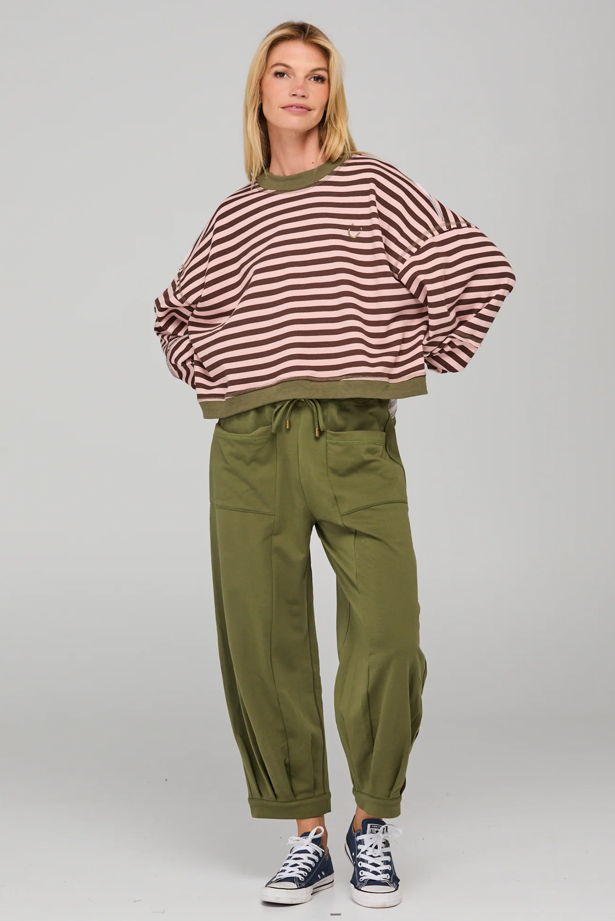 GURU SWEATER