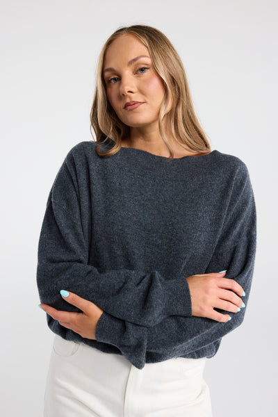 QUARTZ BOATNECK