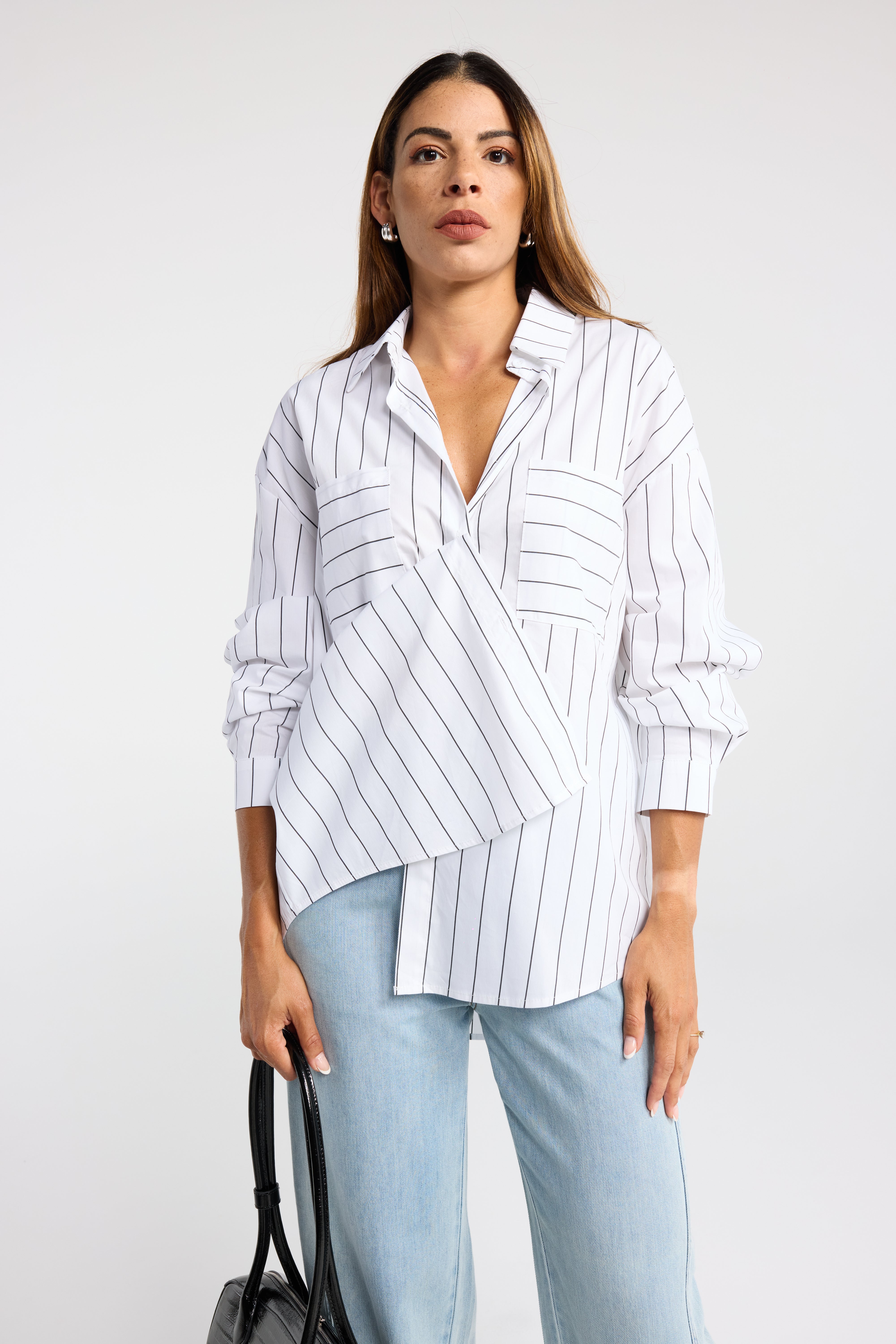JASMINE BOYFRIEND SHIRT