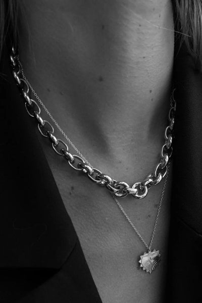 SILK AND STEEL HEIRLOOM NECKLACE SILVER NECKLACE CHUNKY CHAIN LINK CHAIN CHAIN NECKLACE TOGGLE CLASP T BAR CLASP STATEMENT NECKLACE LAYERING NECKLACE CHARM NECKLACE SILVER JEWELLERY SILVER CHAIN HEART CHARM SPIKE CHARM DISC CHARM CHUNKY JEWELLERY BOLD JEWELLERY MODERN JEWELLERY CONTEMPORARY STYLE EVERYDAY JEWELLERY LUXE STYLE MINIMAL STYLE TREND JEWELLERY WOMENS JEWELLERY LAYERING PIECE GIFT IDEA STAINLESS STEEL POLISHED FINISH PREMIUM JEWELLERY FASHION JEWELLERY SILVER ACCESSORIES