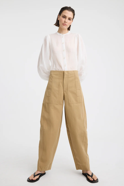 MORRISON HENRY CARGO PANT CARAMEL MID RISE BARREL LEG CARGO PANT COTTON LYOCELL
