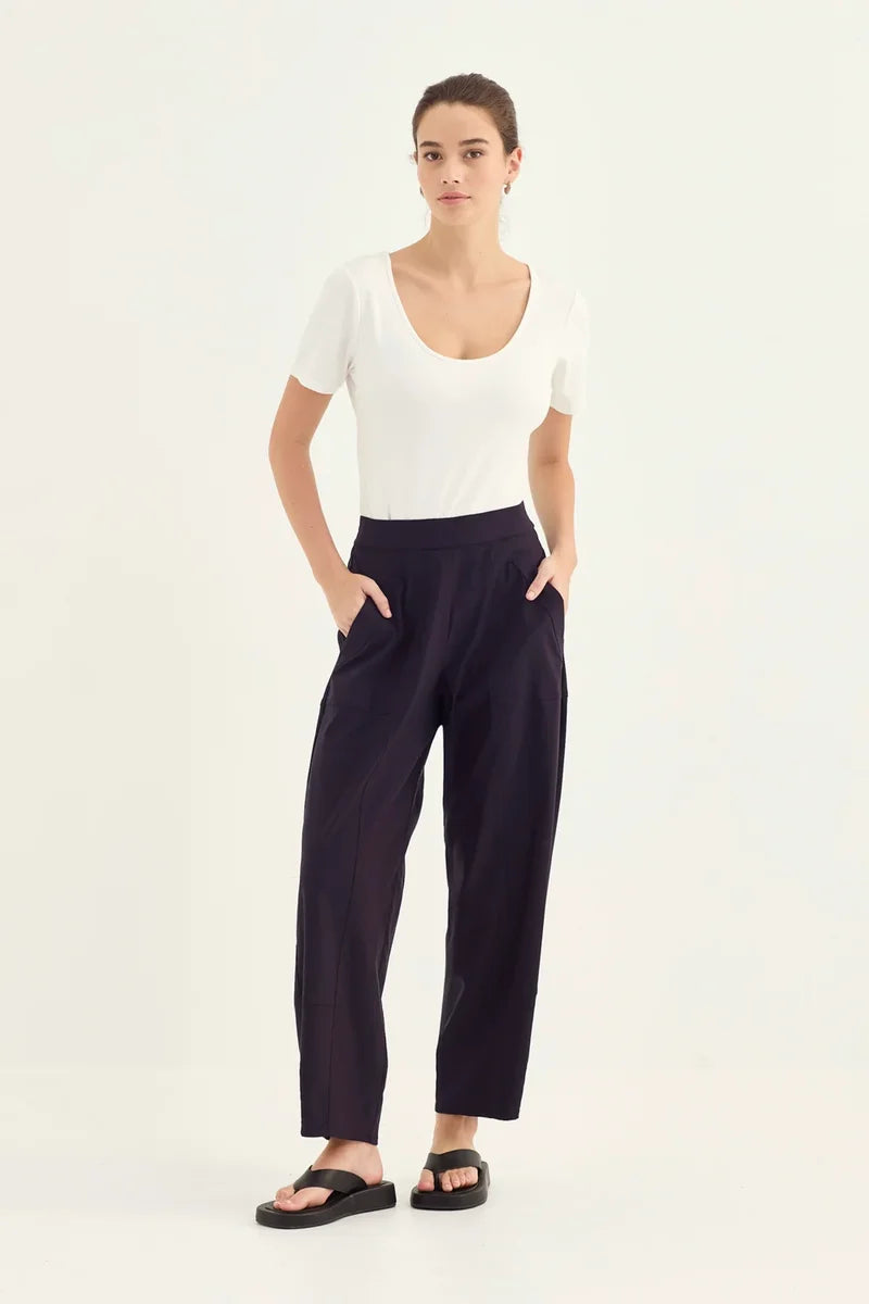 midnight coloured comfortable stretch waistband pant