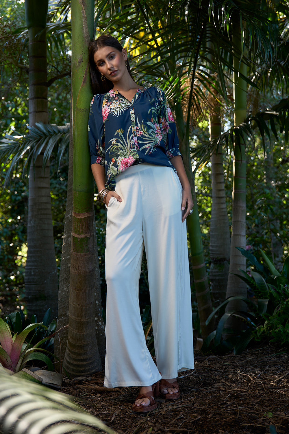 AYANA SHIRT INDIGO TROPICAL FLORAL