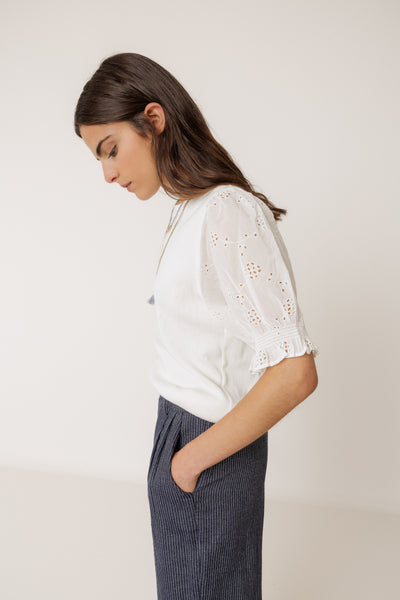 INDI AND COLD BALLOON SLEEVE TEE COTTON WHITE EMBROIDERY