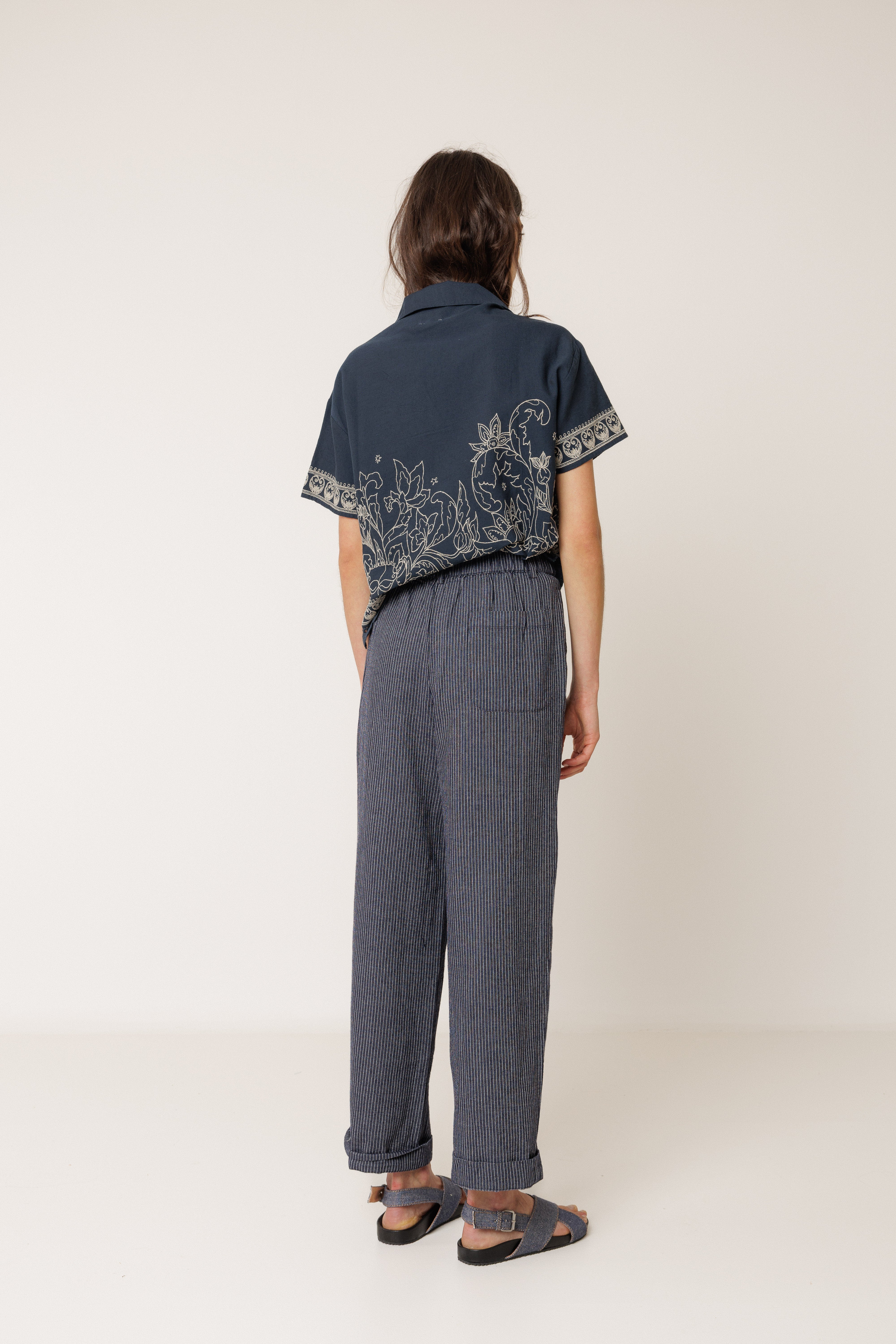 INDI AND COLD PLEATED PINSTRIPE TROUSER COTTON INDIGO BLUE STRIPE
