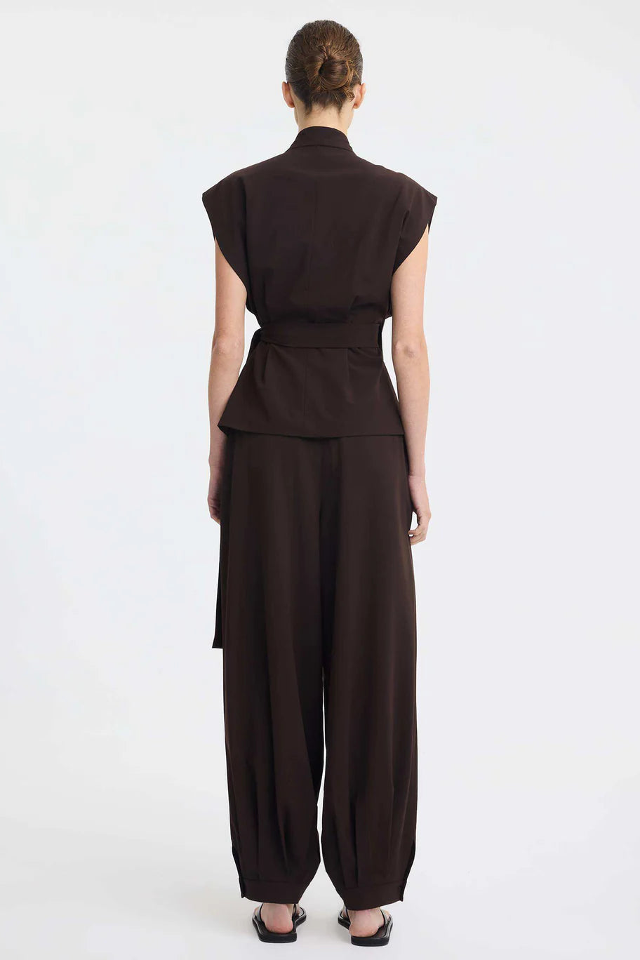MORRISON MIGUEL VEST ESPRESSO WRAP TOP TIE TOP