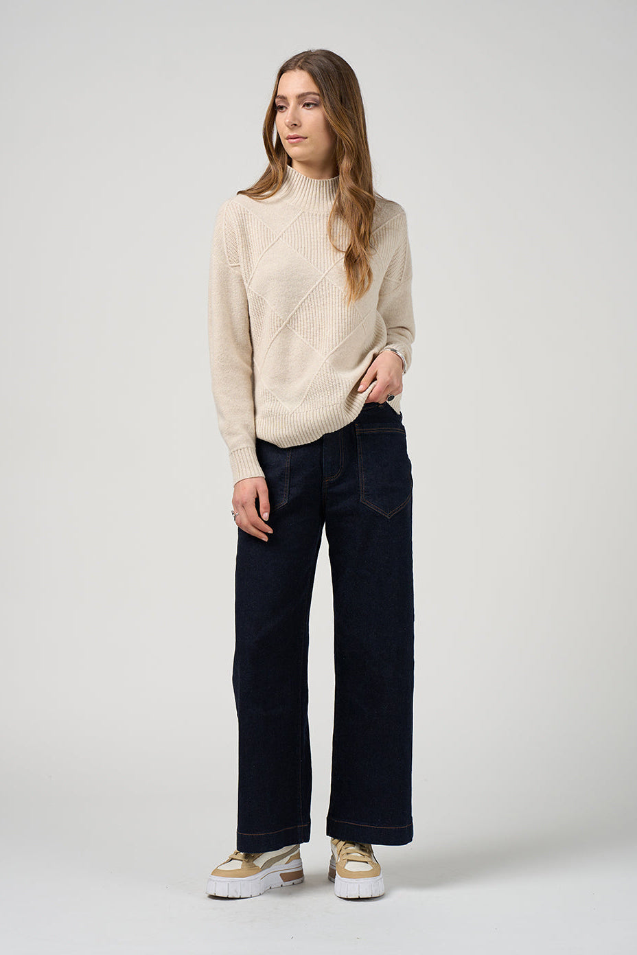 DRESSAGE SWEATER