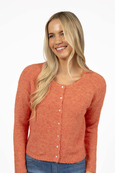 NELLIE CARDI
