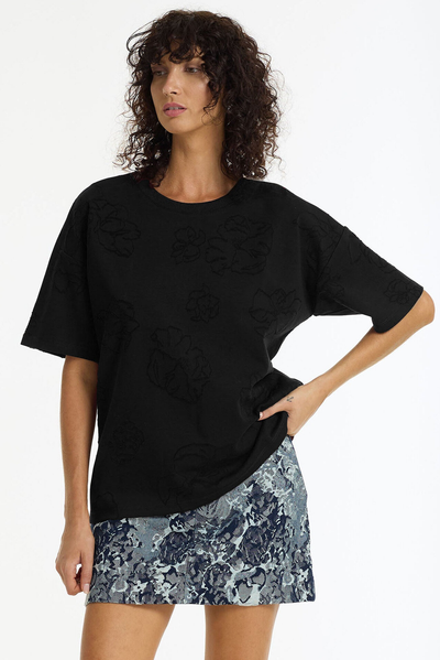 BLAK OFF DUTY FLORA TEE COTTON NYLON FLORAL BLACK EMBROIDERED TOP