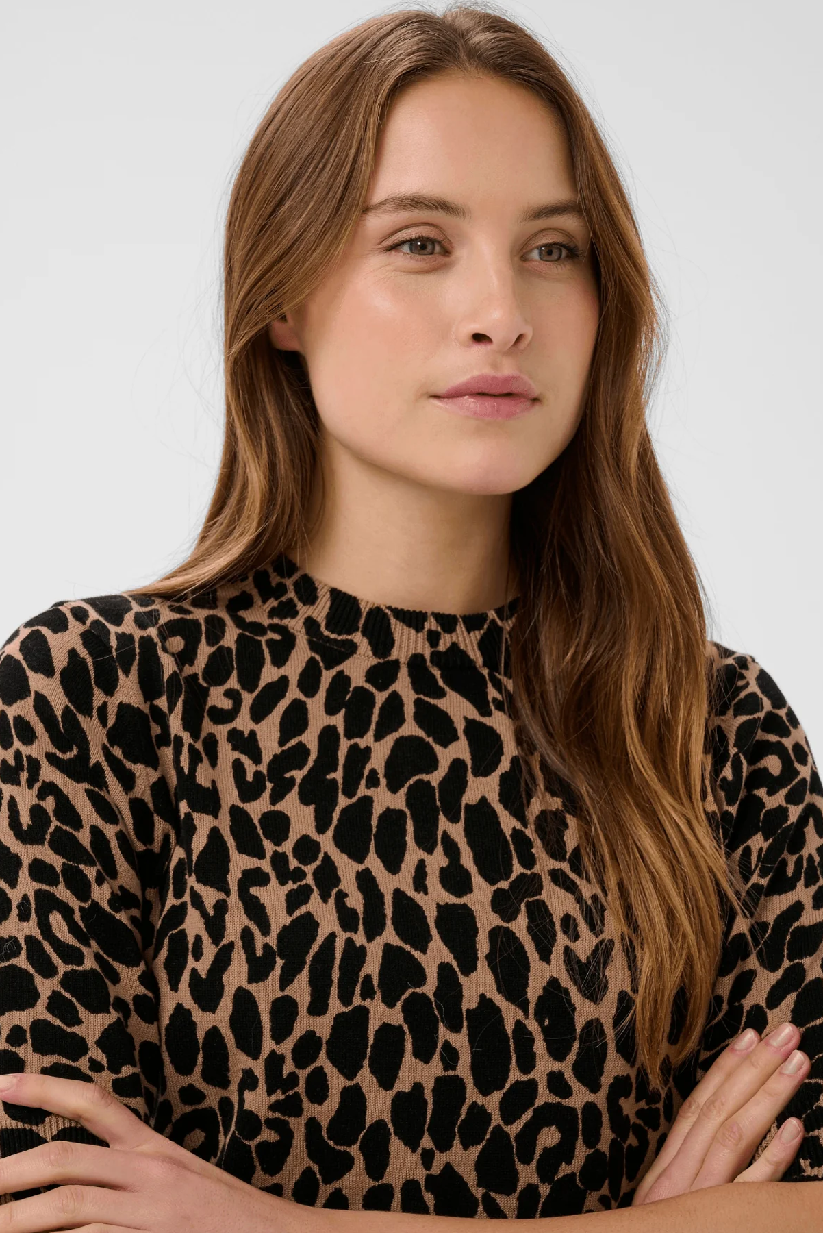 SAINT TROPEZ PALOMA PULLOVER KNIT TEE ANIMAL PRINT LEOPARD