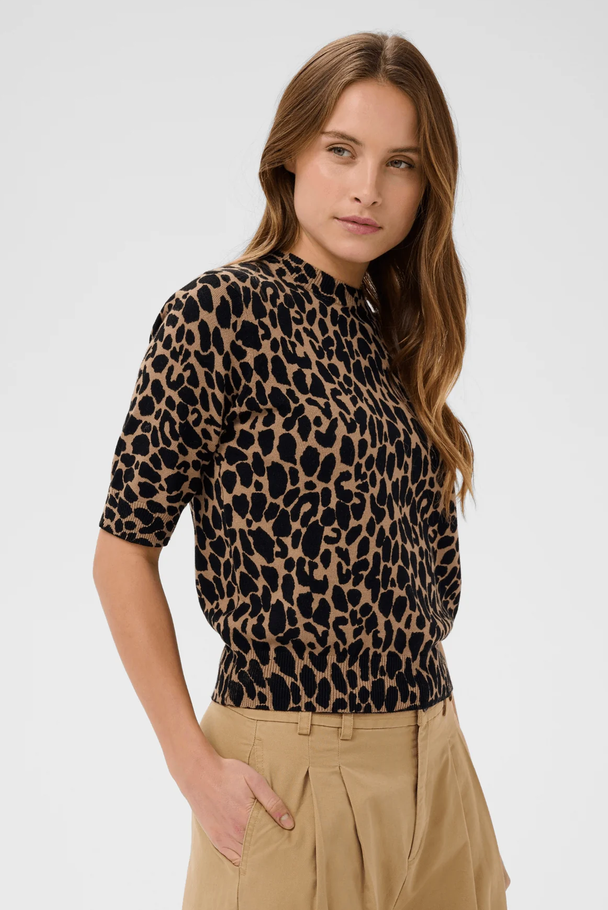 SAINT TROPEZ PALOMA PULLOVER KNIT TEE ANIMAL PRINT LEOPARD 