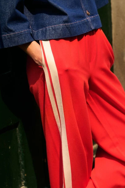 SAINT TROPEZ PASCALE PANT POLYESTER VISCOSE RED POPPY CAMEL TAN TIGERS EYE STIRPE TROUSER