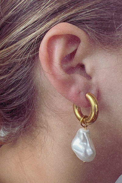 PEARL EARRINGS