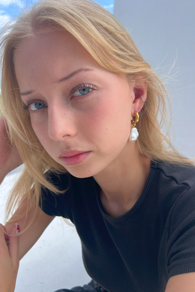 PEARL EARRINGS