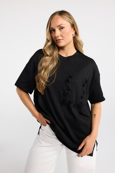 INK PETAL POCKET TEE BLACK EMBELLESHED TSHIRT BEADED TSHIRT BOYFRIEND TEE SPLIT SEAM TEE BLACK TSHIRT